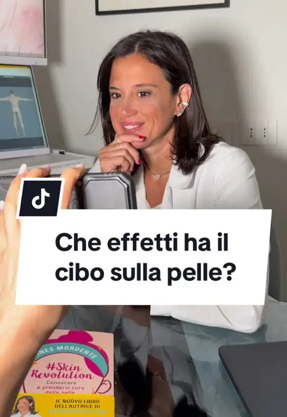 Video TikTok realizzato da Nawave per @inesmordentedermatologa — 759K visualizzazioni
